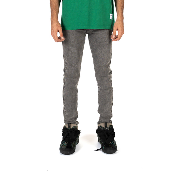 Skinny Denim – P H E E L I N G S