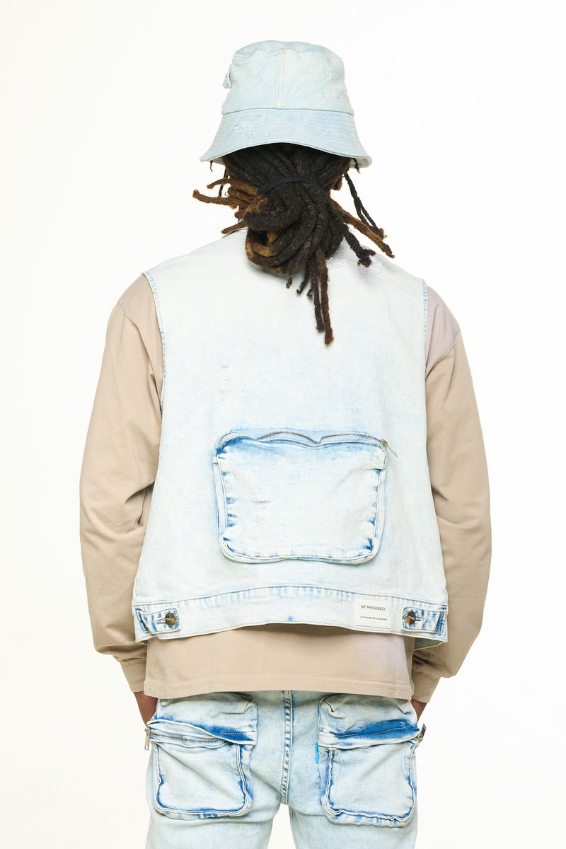 "PROTECT YOUR ENERGY" CARGO VEST (LIGHT BLUE)