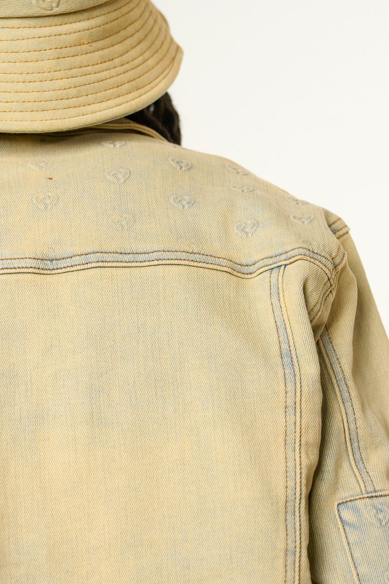 "MENDING HEARTS" EMBOSSED DENIM JACKET (LIGHT BLUE/SAND)