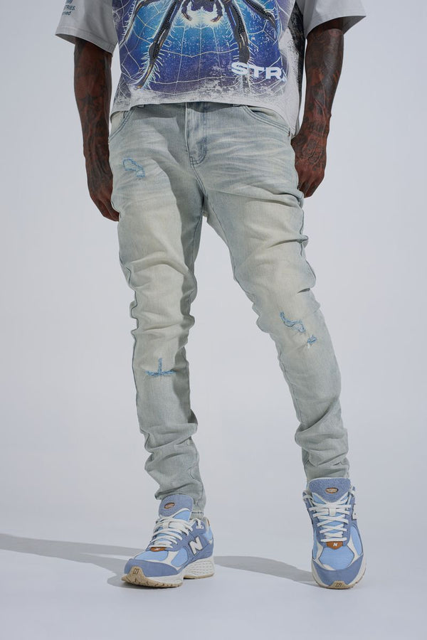 "PHEELINGS ESSENTIALS" SKINNY DENIM (LIGHT BLUE)
