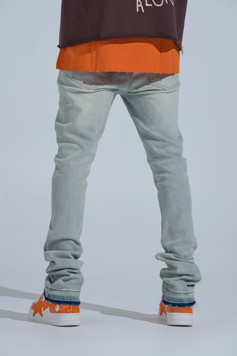 "PHEELINGS ESSENTIALS" STACK DENIM (LIGHT BLUE)